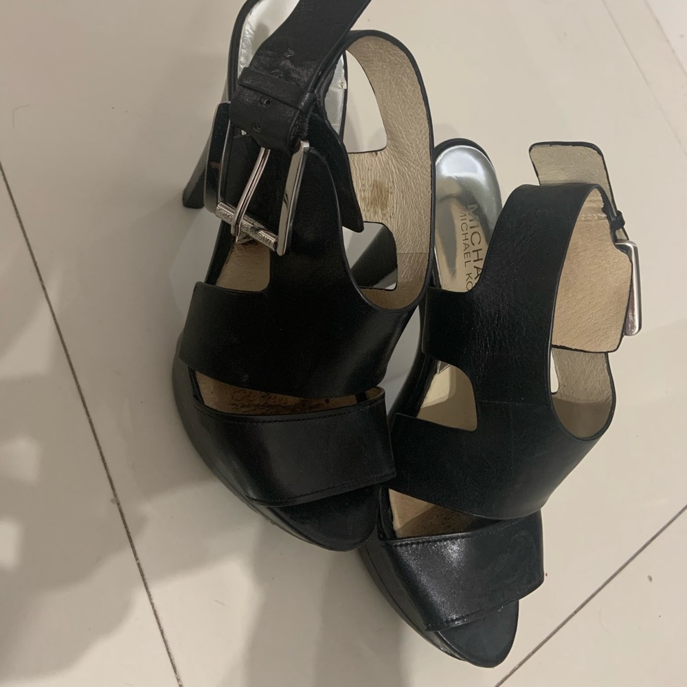 Michael kors sandals